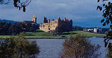 En Linlithgow naci� la reina Mar�a Estuardo.
