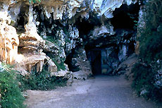 Cuevas de Las Monedas