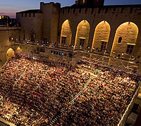 El festival de Avi��n.